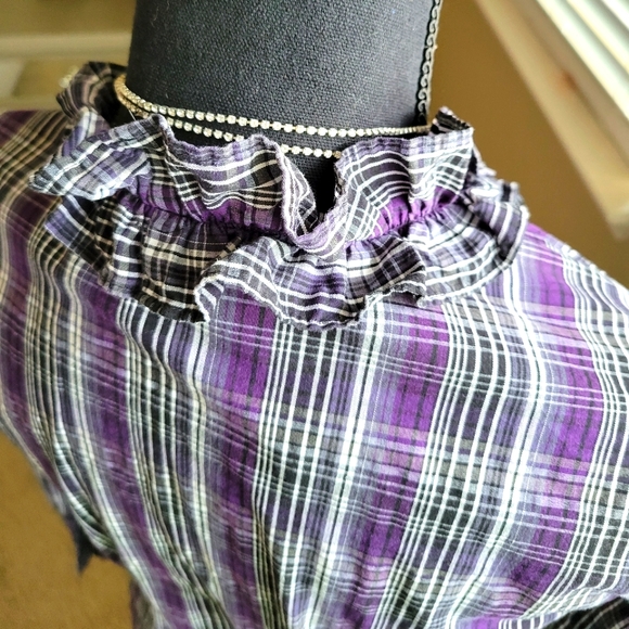 BRINA & EM Vintage Plaid Purple Gray Ruffled Top - Picture 4 of 9